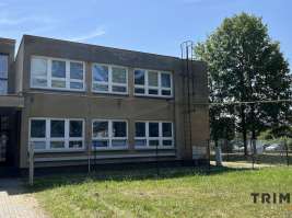 Prodej admin.budovy s parkovištěm, ul. Bohumínská, Karviná